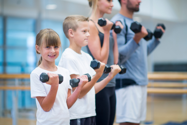 9 Family-Friendly Health & Fitness Activities You Can Do Anywhere